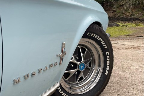 location voiture collection, mariage ille et vilaine, Bretagne, chauffeur VTC, voiture de luxe, voiture de prestige, normandie