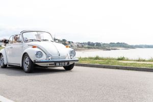 balade en voiture de collection, excursion bretagne, saint malo, chauffeur vtc, cadeau original